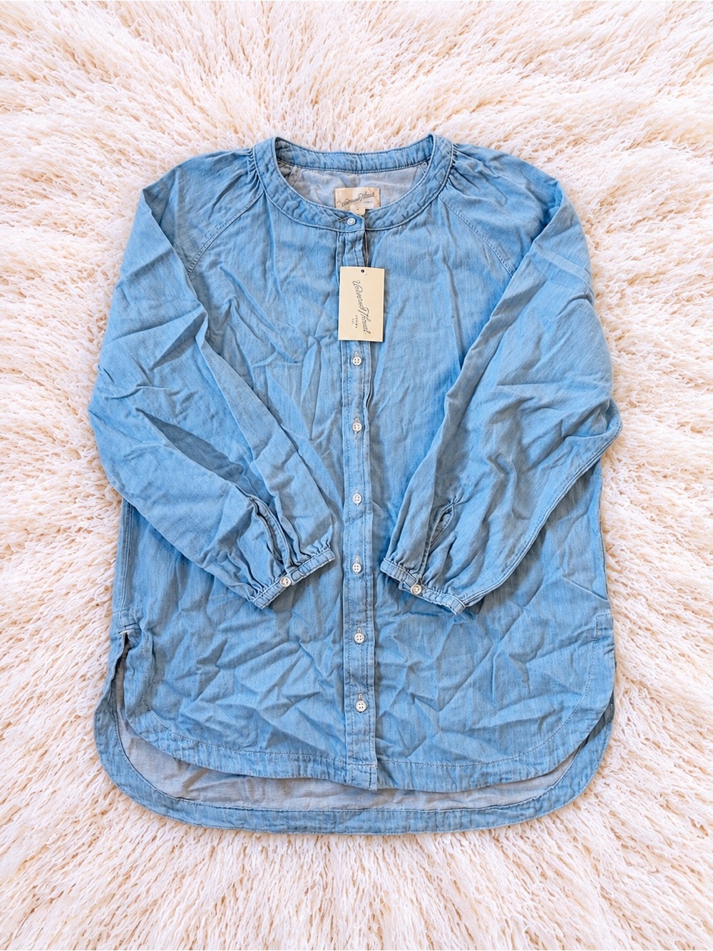 Women’s Light Blue Button-Front Denim Shirt - Unbranded